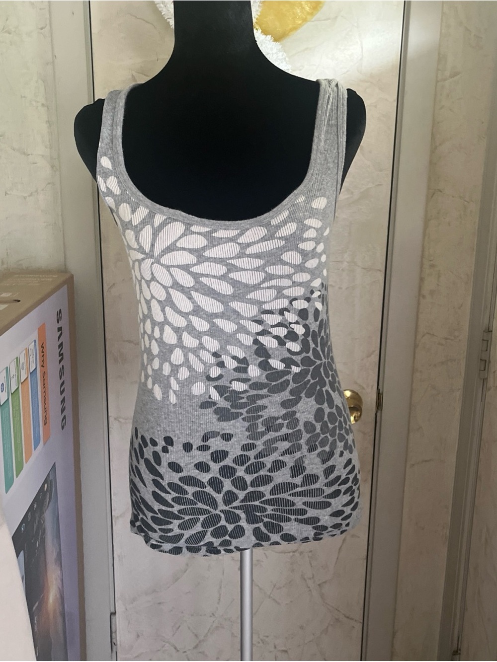 Gray Floral-Print Ribbed Tank Top - Women old navy